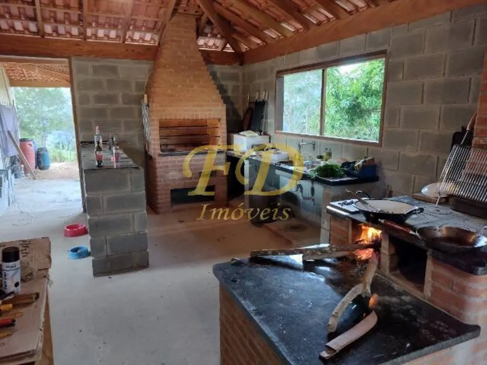 Chácara, 3 quartos, 2160 m² - Foto 3