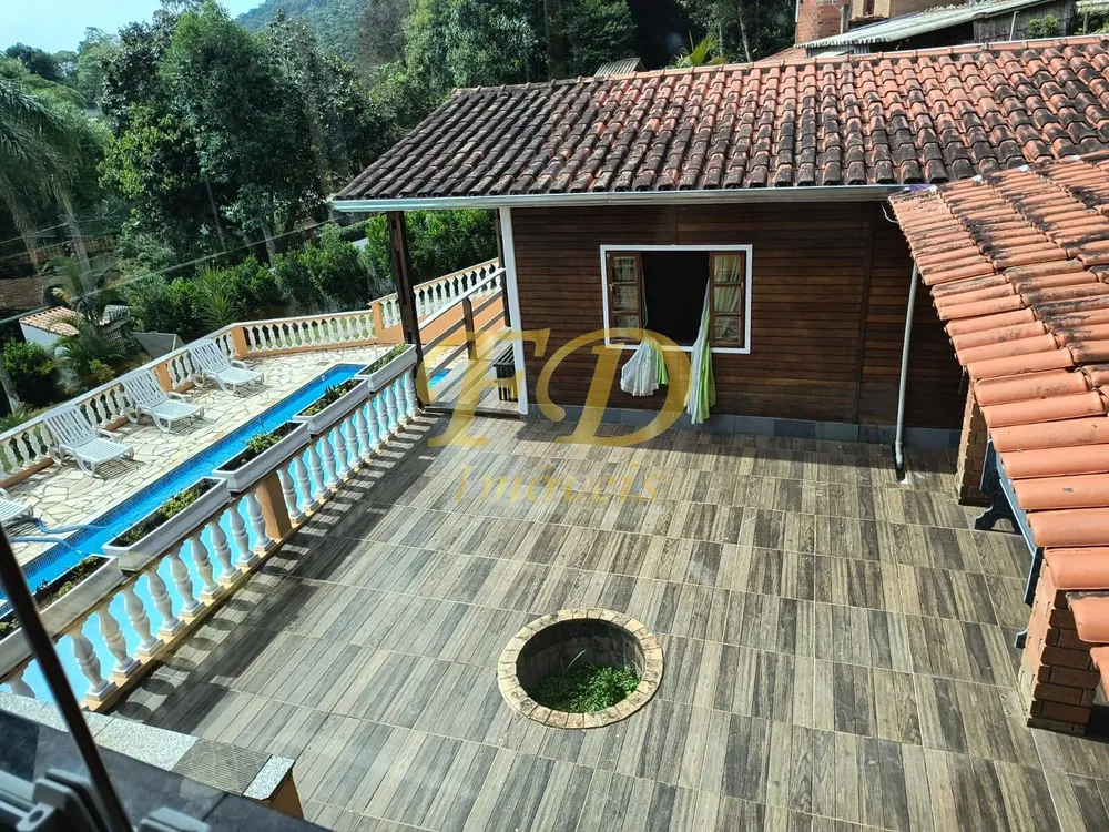 Chácara, 5 quartos, 1500 m² - Foto 2