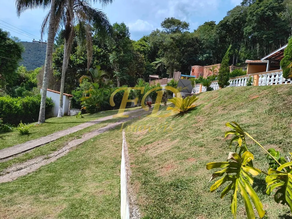 Chácara, 5 quartos, 1500 m² - Foto 1