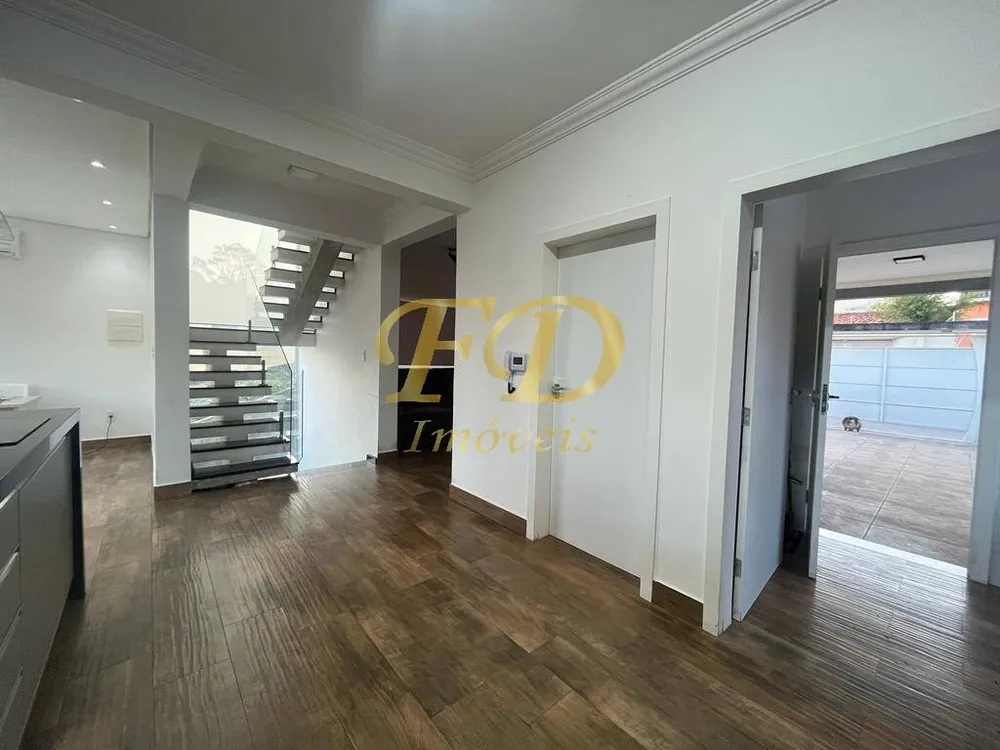 Casa, 3 quartos, 262 m² - Foto 4