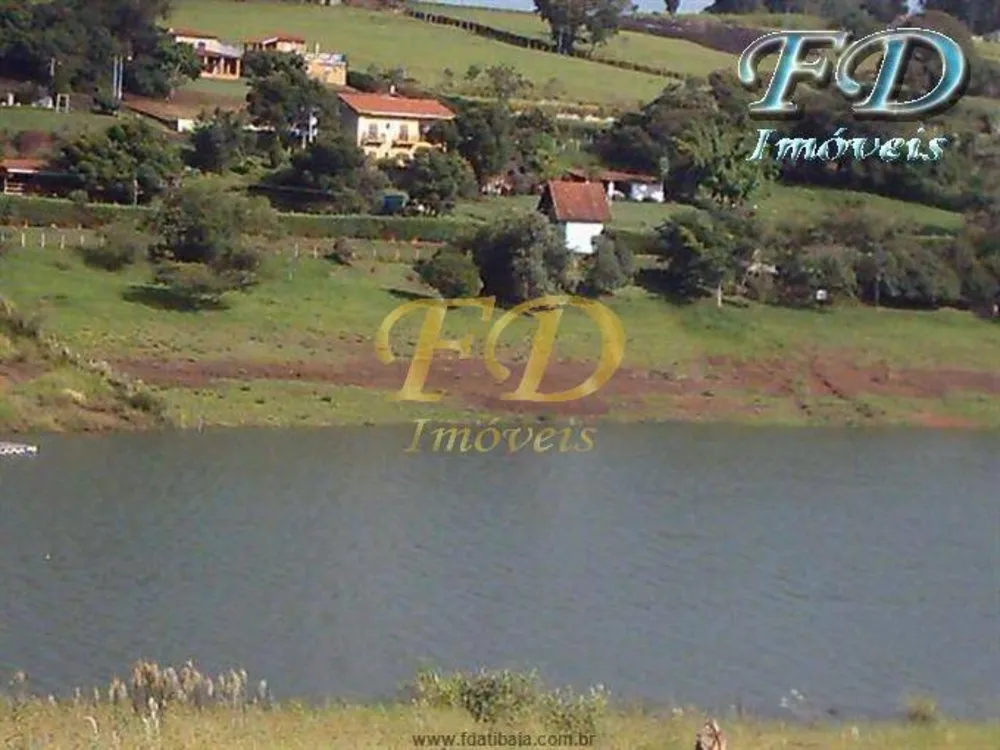 Chácara, 3 quartos, 1700 m² - Foto 2
