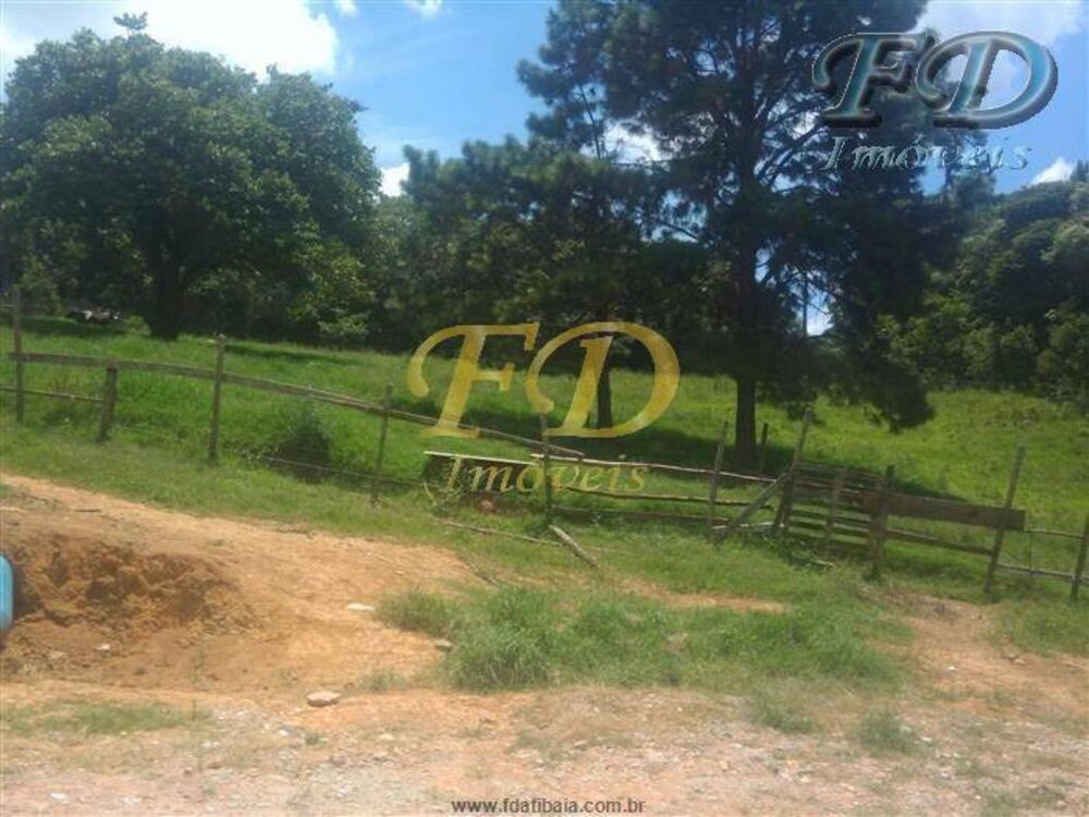 Chácara à venda com 2 quartos, 5500m² - Foto 2