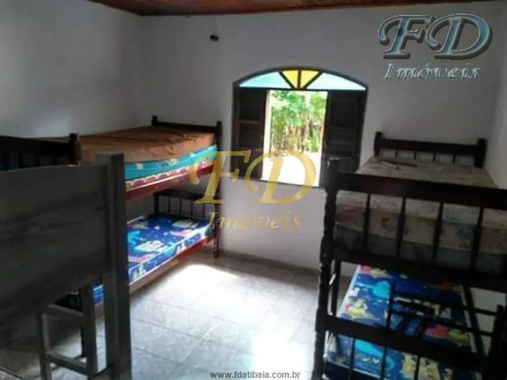Chácara, 2 quartos, 1624 m² - Foto 3