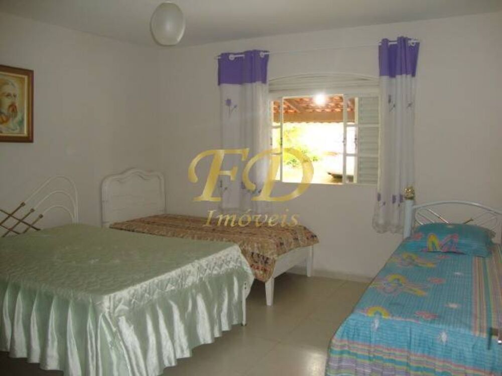 Chácara, 4 quartos, 2500 m² - Foto 2