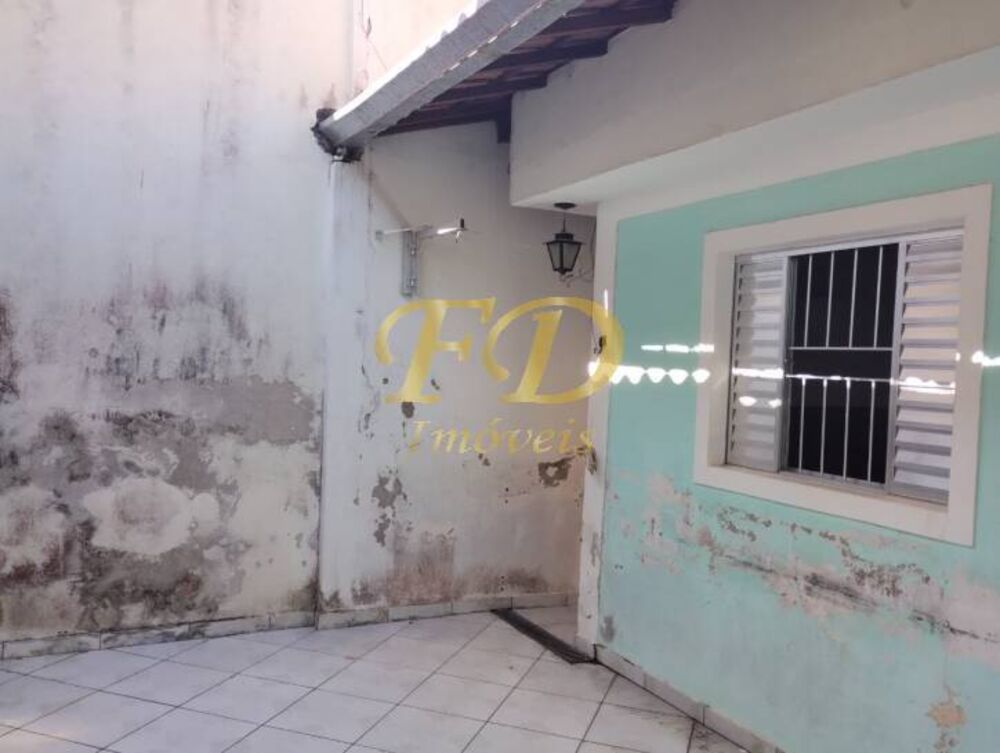 Casa à venda com 2 quartos, 400m² - Foto 3