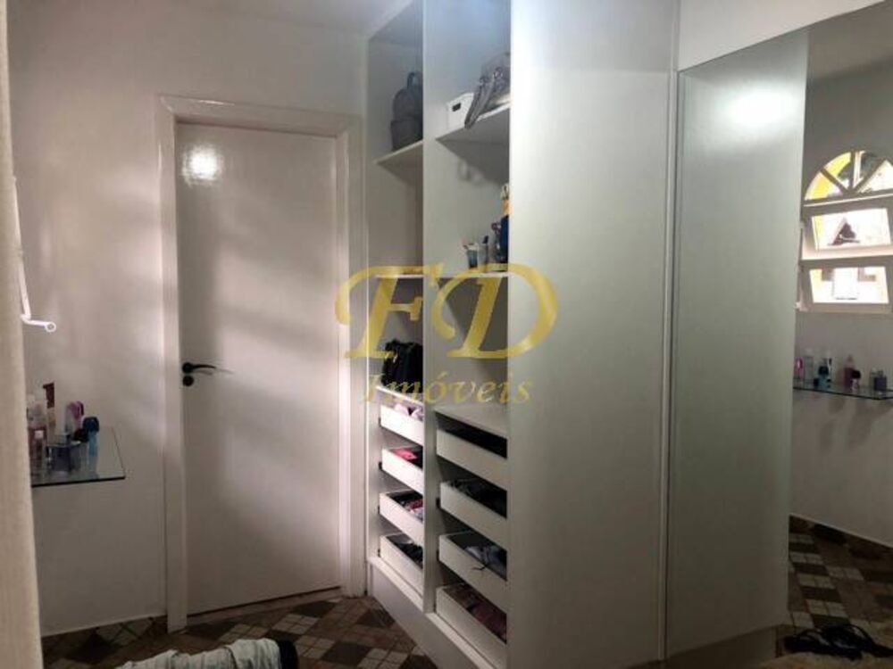 Casa de Condomínio à venda com 3 quartos, 460m² - Foto 4