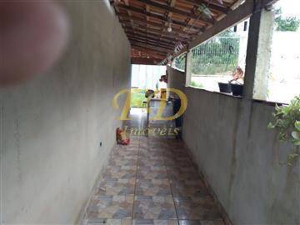 Casa à venda com 2 quartos, 140m² - Foto 9