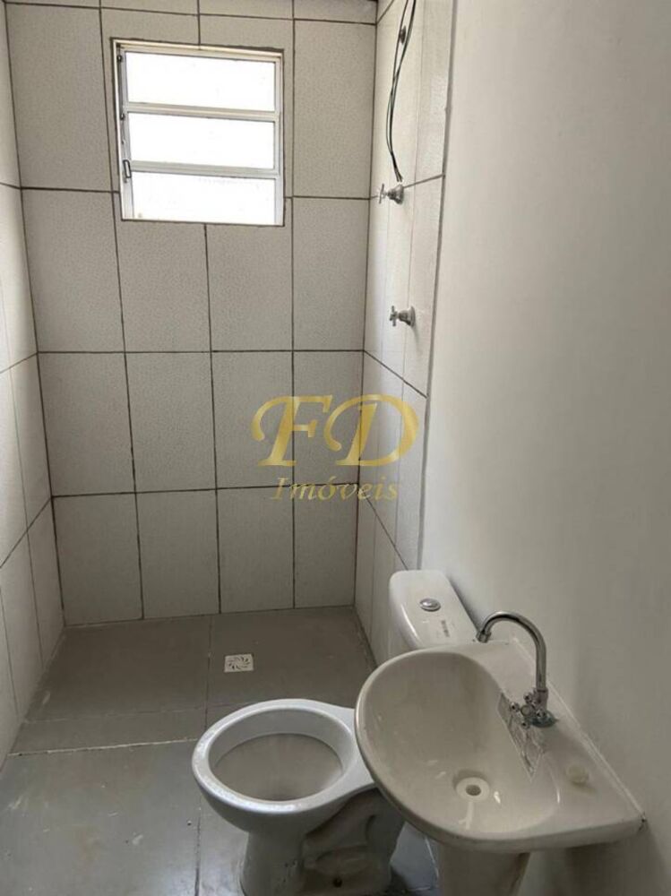 Casa à venda com 2 quartos, 55m² - Foto 3