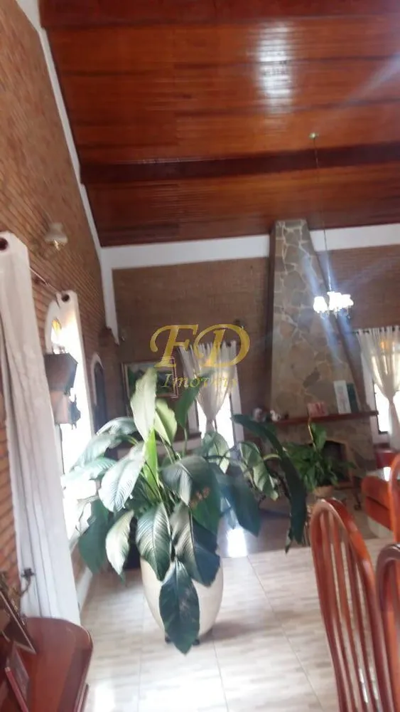 Casa, 6 quartos, 390 m² - Foto 4
