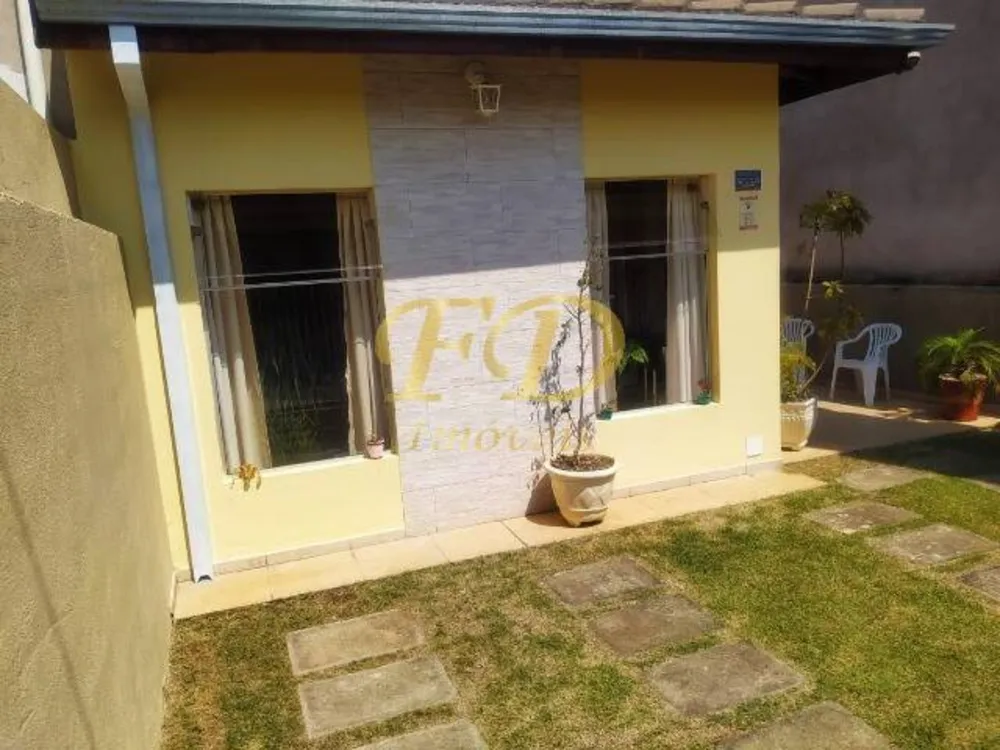Casa, 3 quartos, 110 m² - Foto 1