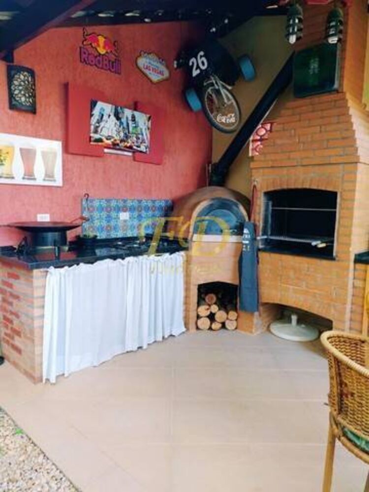 Casa, 3 quartos, 110 m² - Foto 1