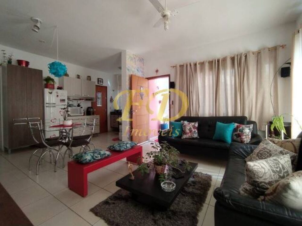 Casa, 3 quartos, 110 m² - Foto 2