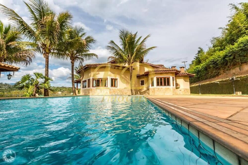 Chácara à venda com 5 quartos, 2000m² - Foto 2