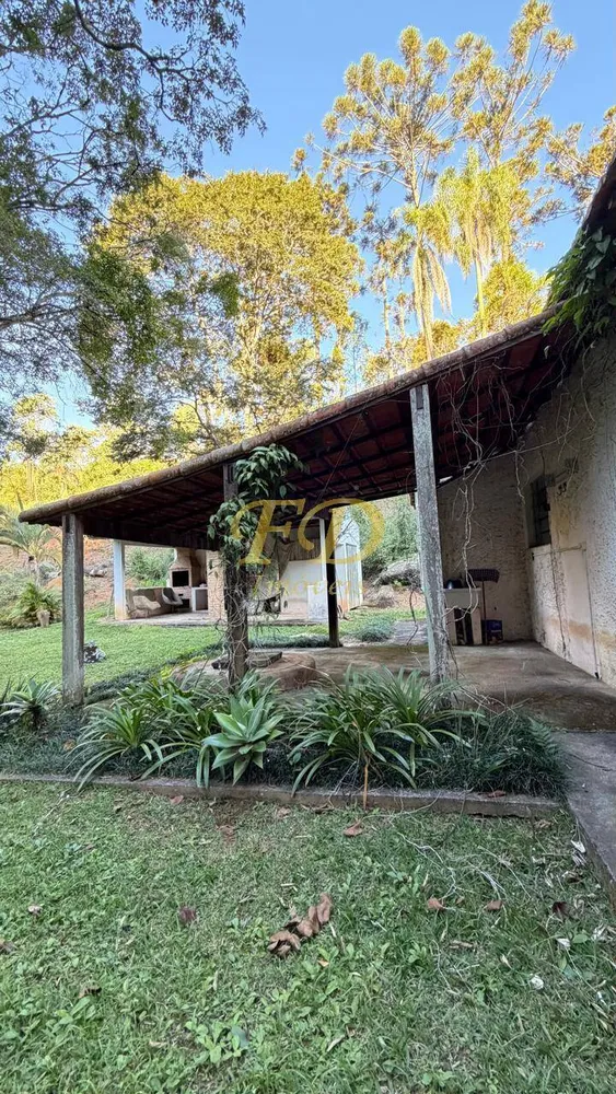 Sítio, 2 quartos, 4 hectares - Foto 1