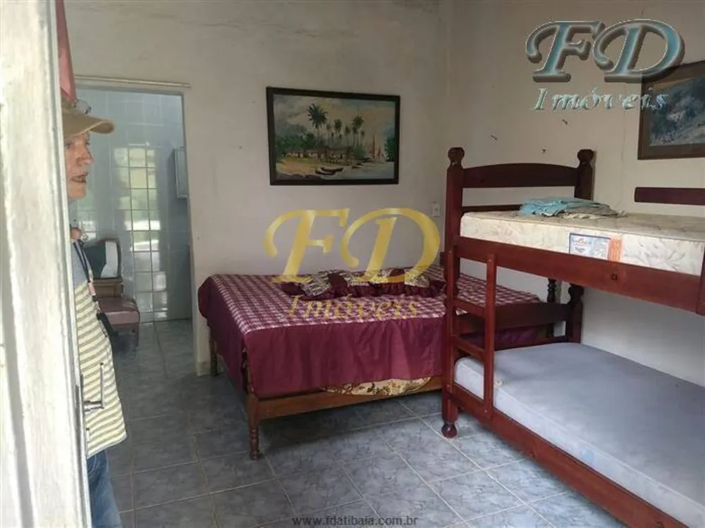 Chácara, 3 quartos, 2600 m² - Foto 2