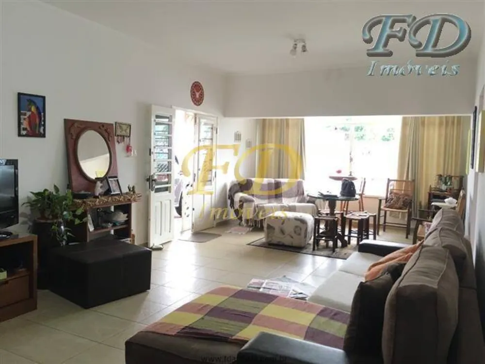 Casa, 5 quartos, 270 m² - Foto 8