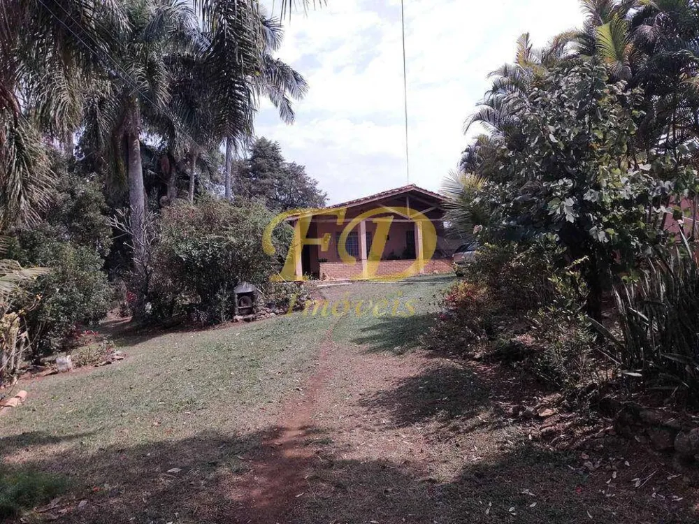 Chácara, 2 quartos, 2800 m² - Foto 1
