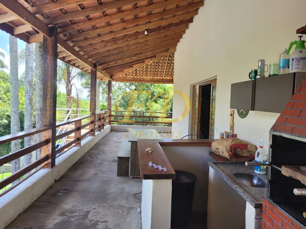 Fazenda à venda com 5 quartos, 1150m² - Foto 3