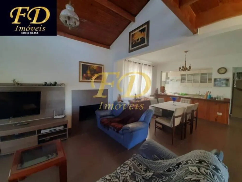 Chácara, 3 quartos, 2345 m² - Foto 8