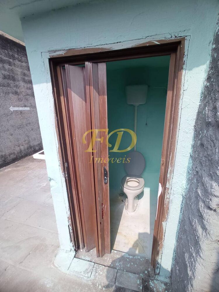 Casa à venda com 2 quartos, 230m² - Foto 15
