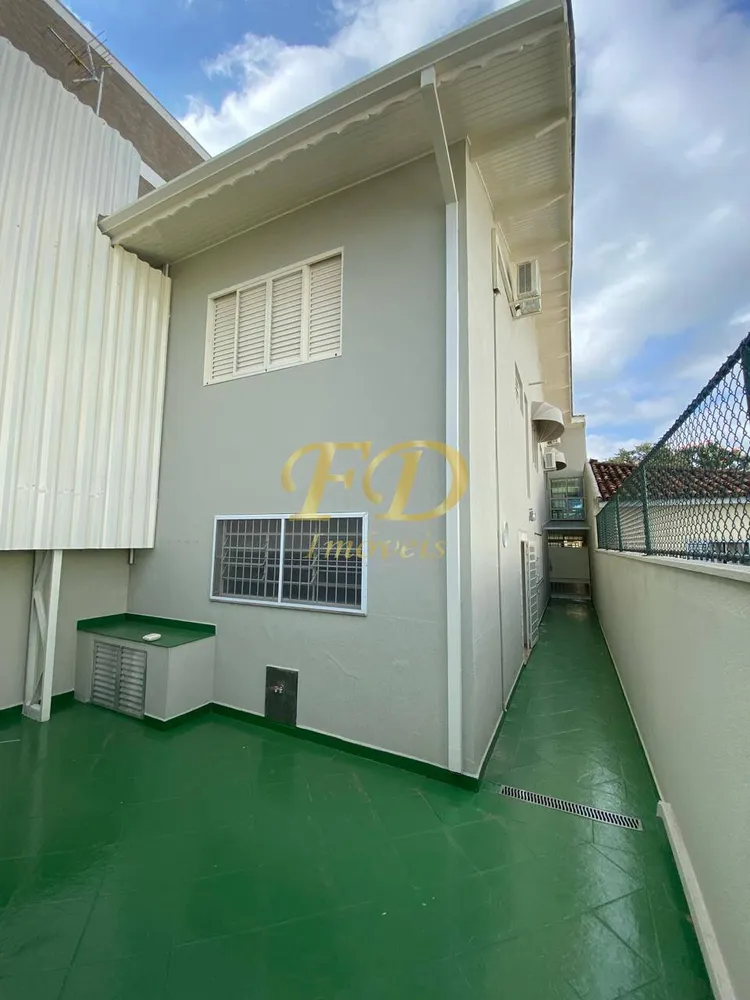 Casa, 4 quartos, 220 m² - Foto 4