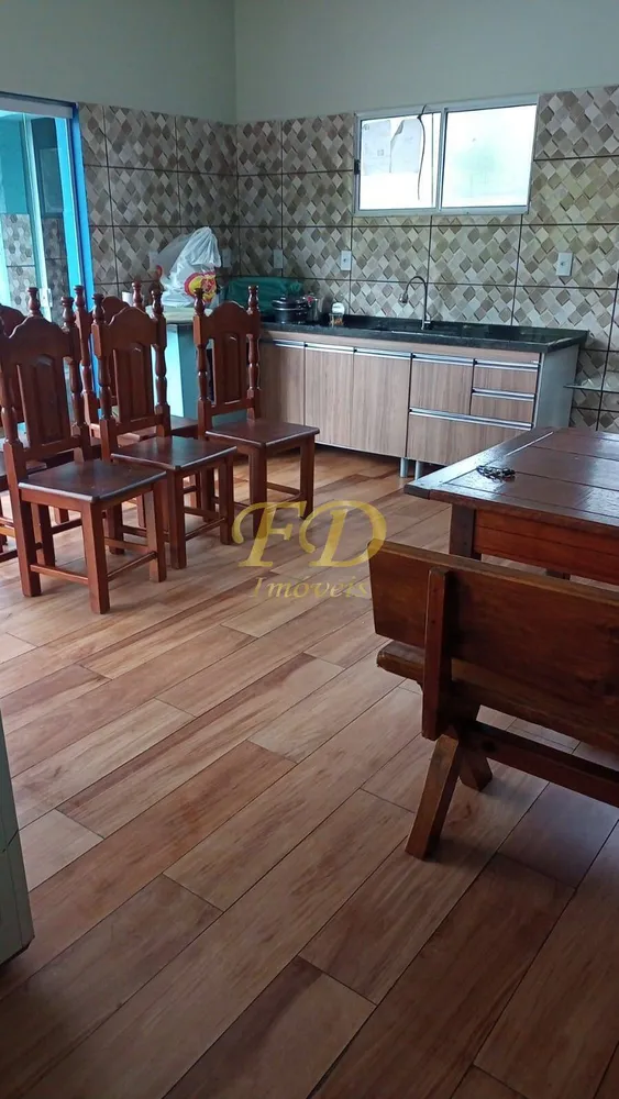 Chácara, 3 quartos, 1200 m² - Foto 1