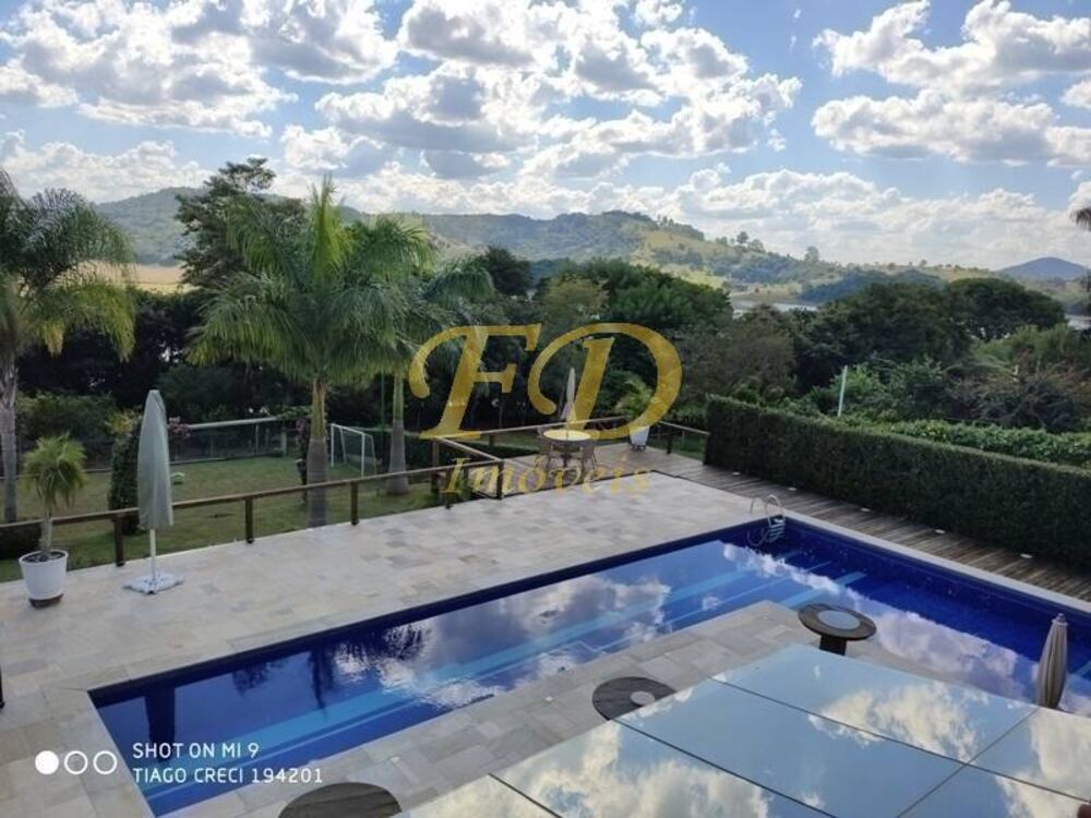 Chácara à venda com 4 quartos, 1473m² - Foto 1