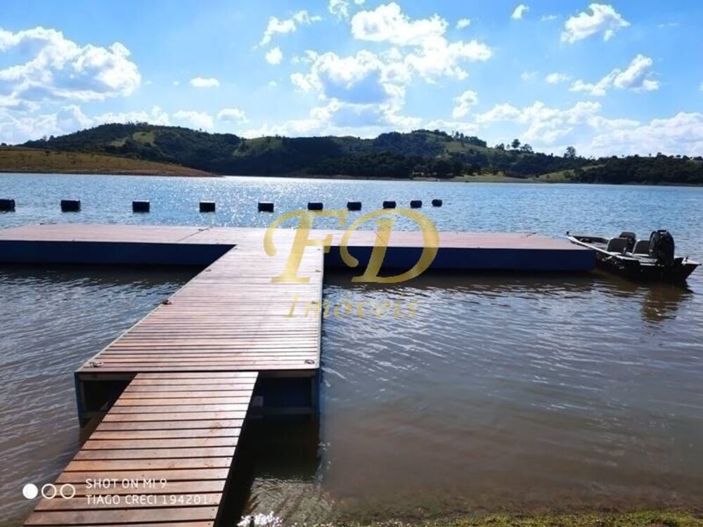Chácara à venda com 4 quartos, 1473m² - Foto 2
