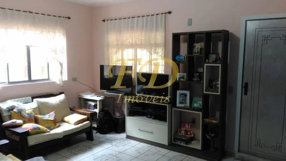Chácara, 3 quartos, 1570 m² - Foto 4