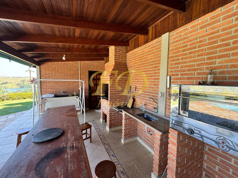 Chácara, 3 quartos, 1074 m² - Foto 2