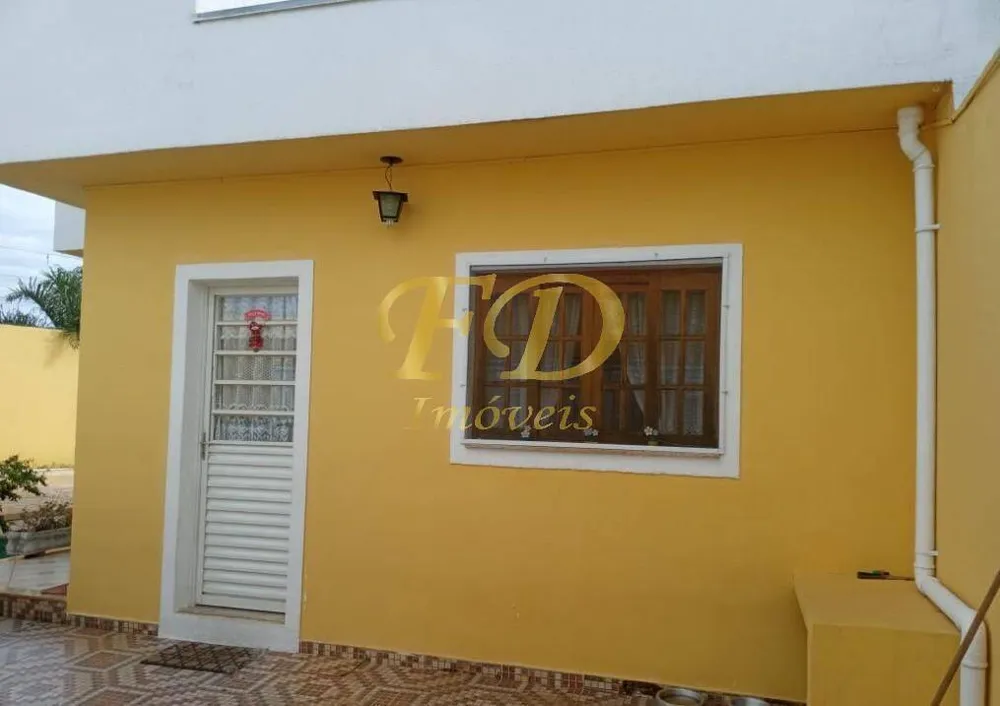 Casa, 3 quartos, 100 m² - Foto 1