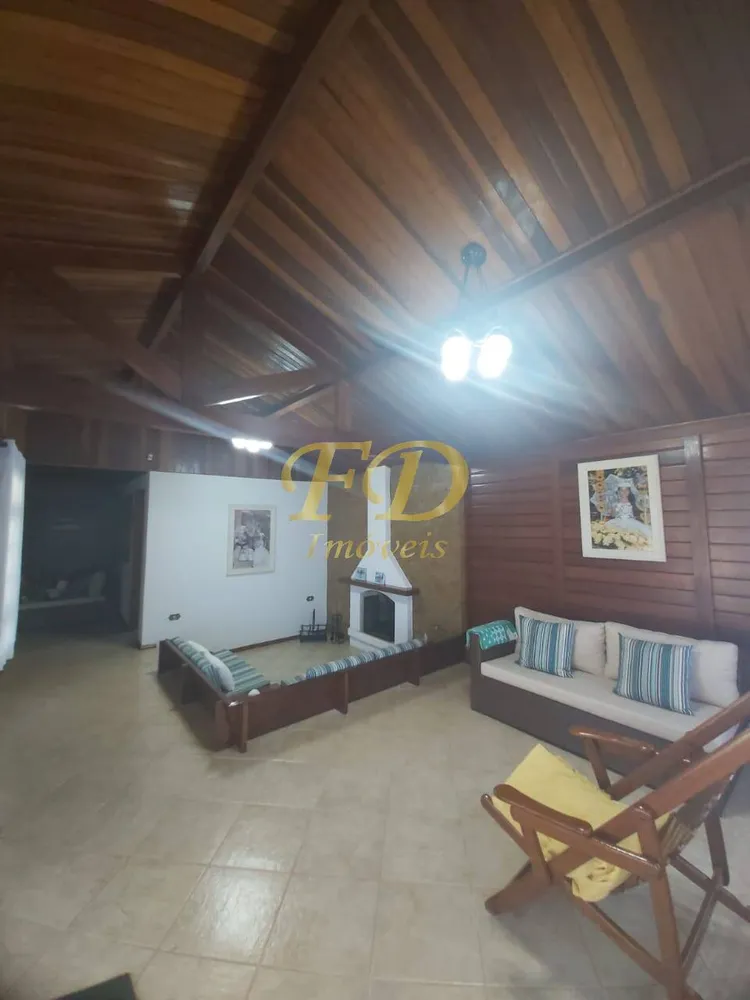 Chácara, 3 quartos, 1285 m² - Foto 5