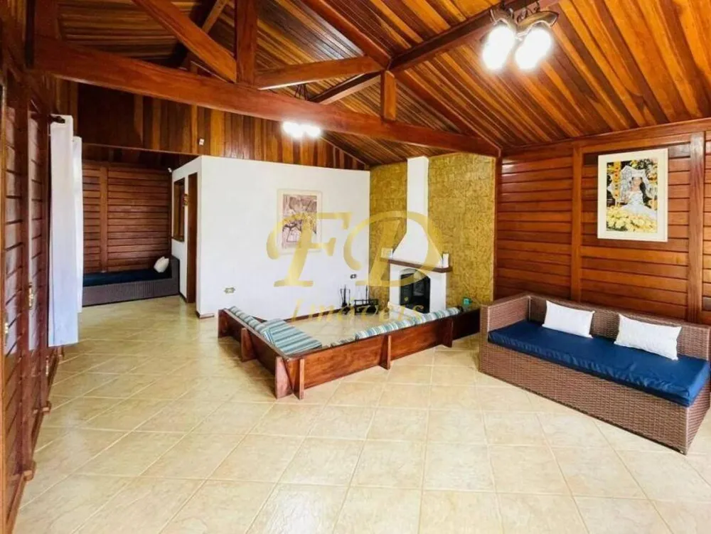 Chácara, 3 quartos, 1285 m² - Foto 4