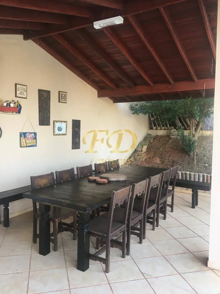 Chácara, 4 quartos, 1000 m² - Foto 10