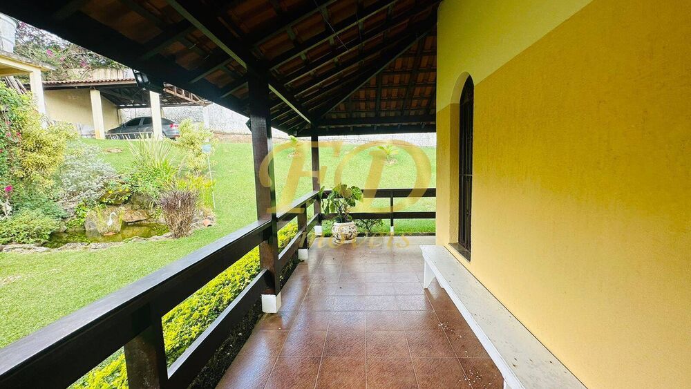 Chácara à venda com 6 quartos, 600m² - Foto 33