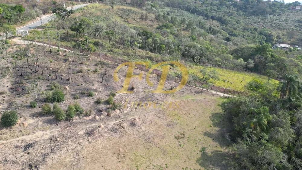 Prédio Inteiro - Foto 1
