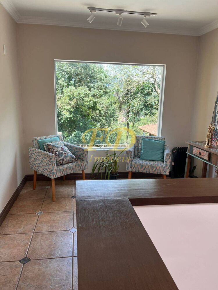 Casa à venda com 4 quartos, 350m² - Foto 4