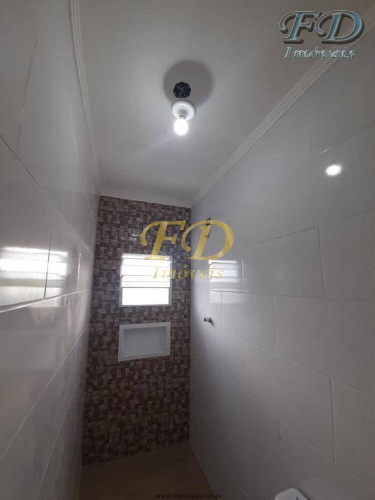 Casa à venda com 3 quartos, 100m² - Foto 16