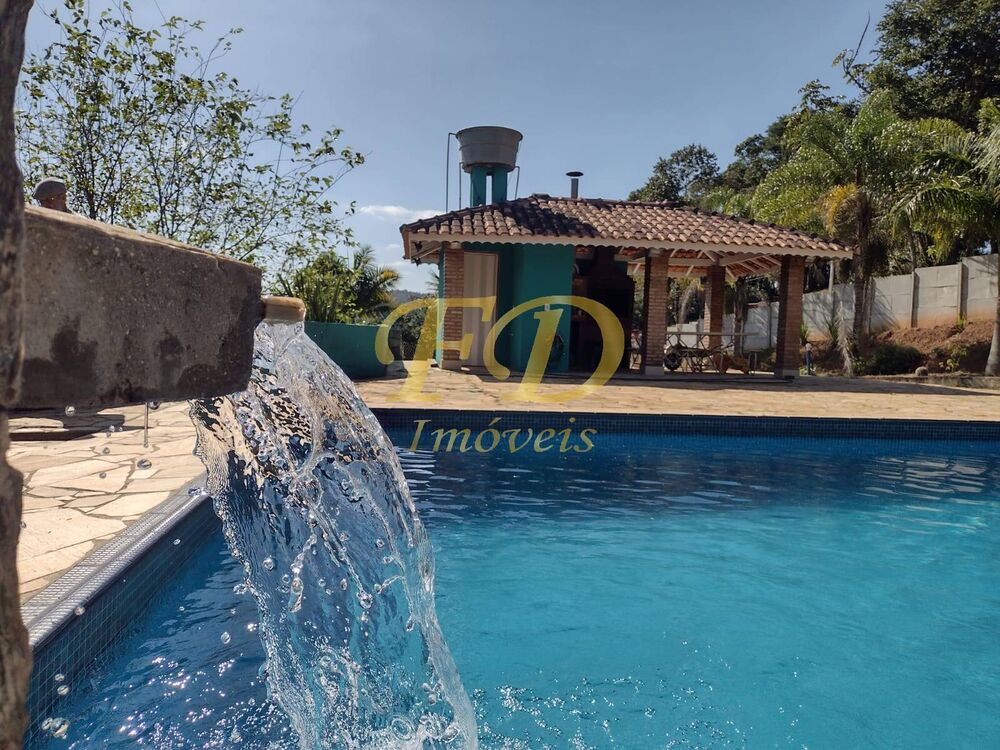 Chácara à venda com 3 quartos, 322m² - Foto 5