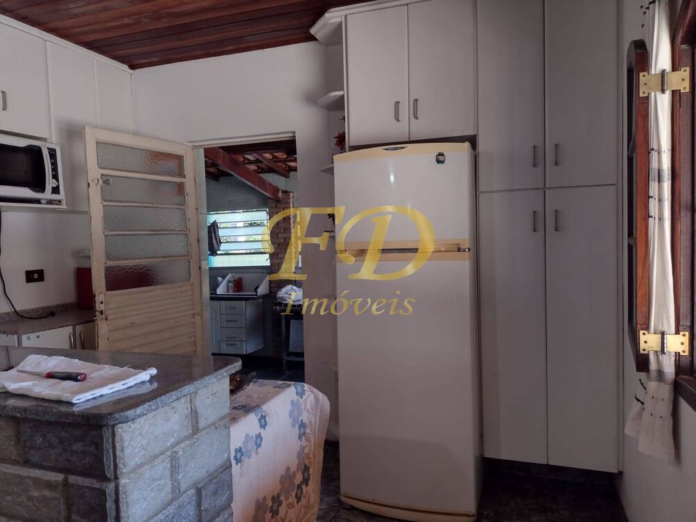 Chácara à venda com 3 quartos, 322m² - Foto 17