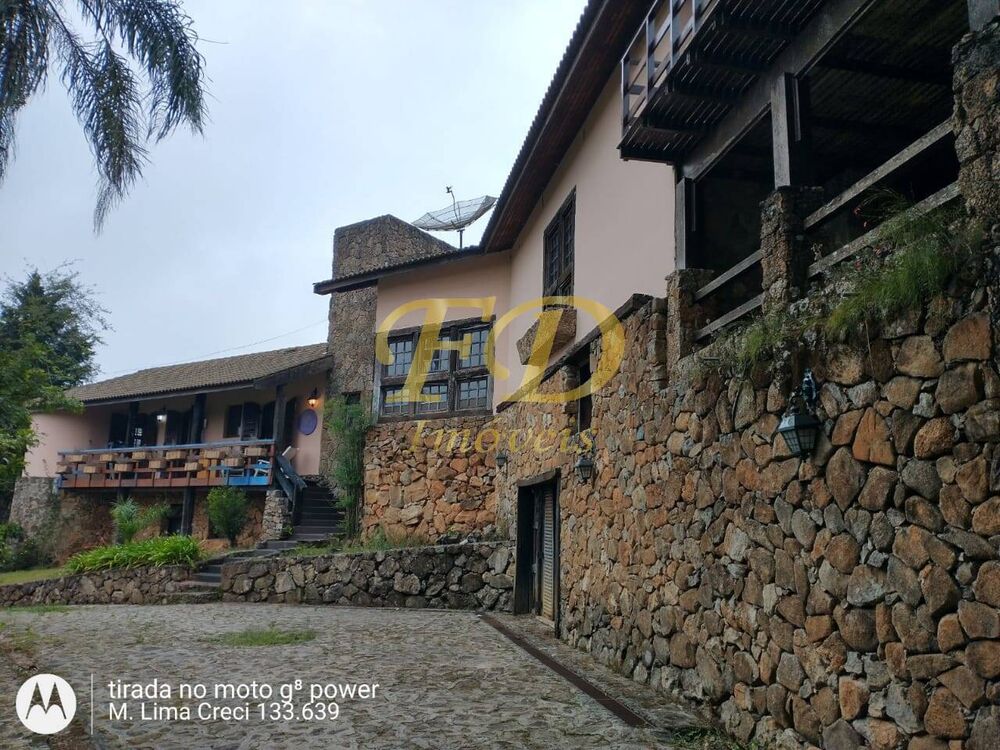 Chácara à venda com 3 quartos, 500m² - Foto 1