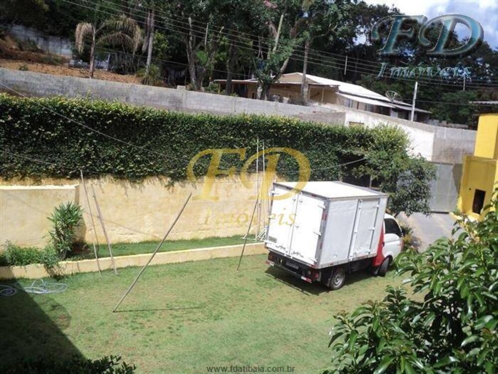 Chácara à venda com 3 quartos, 408m² - Foto 2