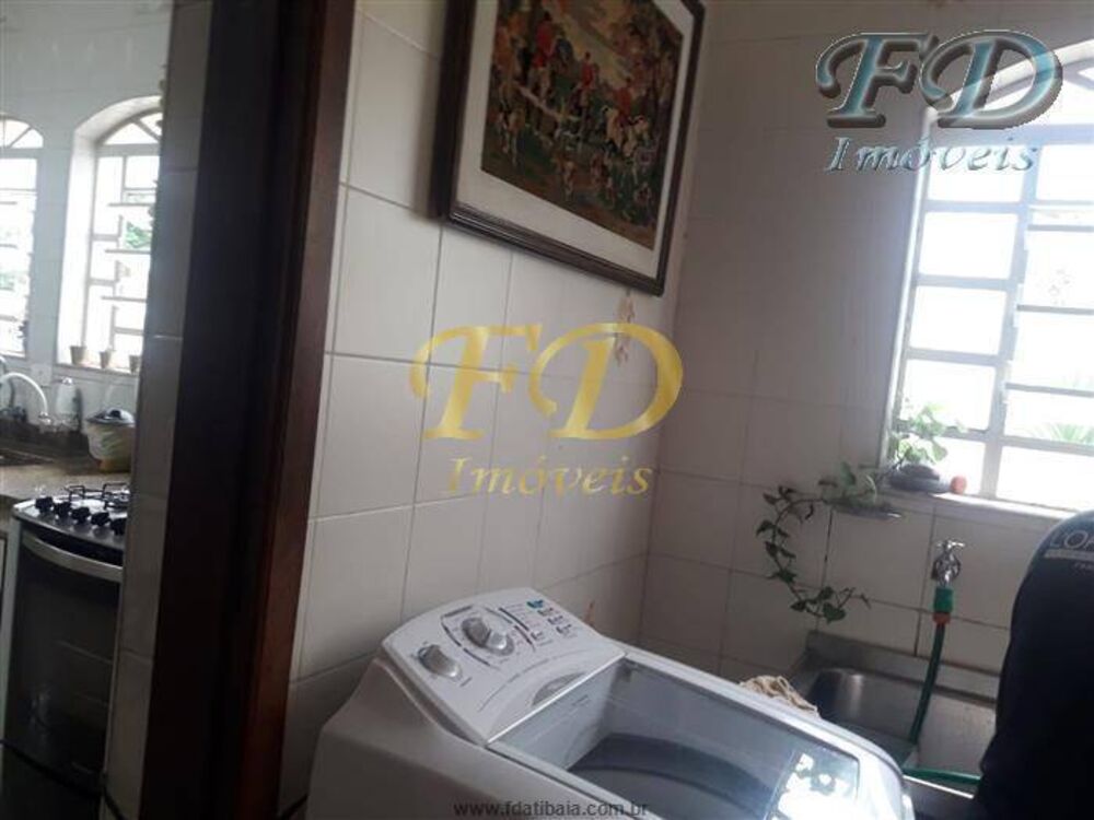 Chácara à venda com 2 quartos, 313m² - Foto 2