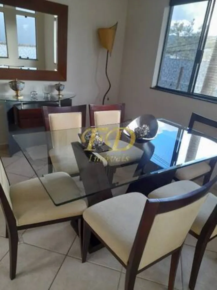 Casa, 3 quartos, 230 m² - Foto 6
