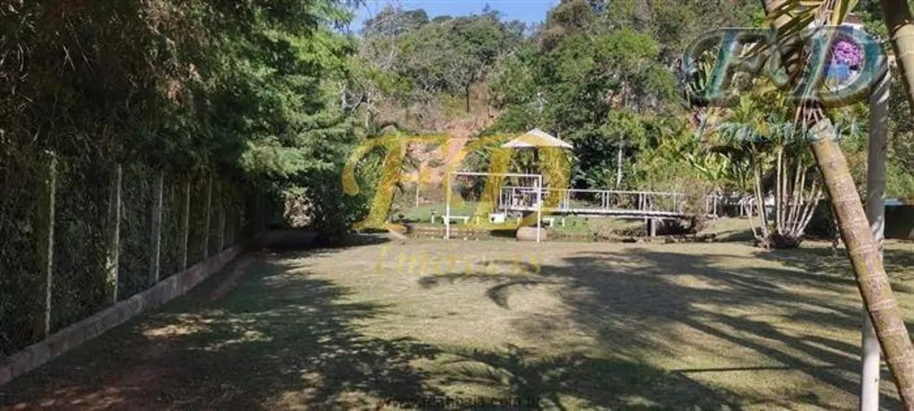 Chácara, 4 quartos, 2400 m² - Foto 11
