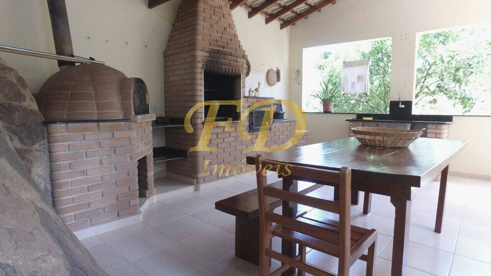 Chácara, 6 quartos, 9000 m² - Foto 1