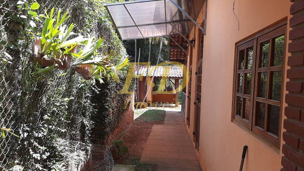 Chácara, 4 quartos, 2628 m² - Foto 2