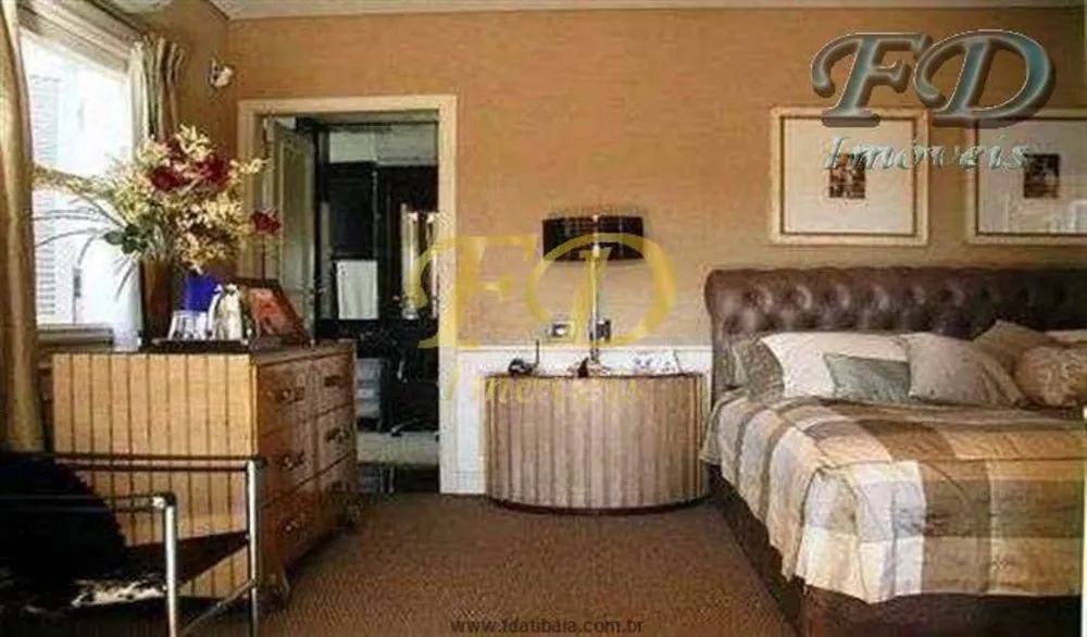 Casa, 7 quartos, 1200 m² - Foto 1