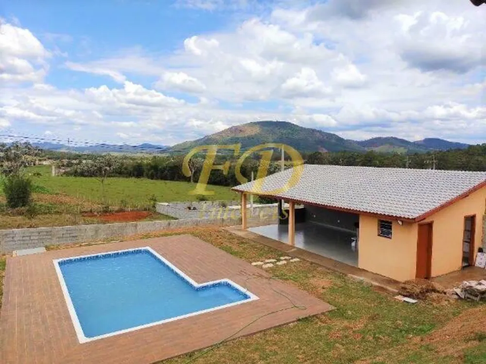 Chácara, 3 quartos, 1000 m² - Foto 1