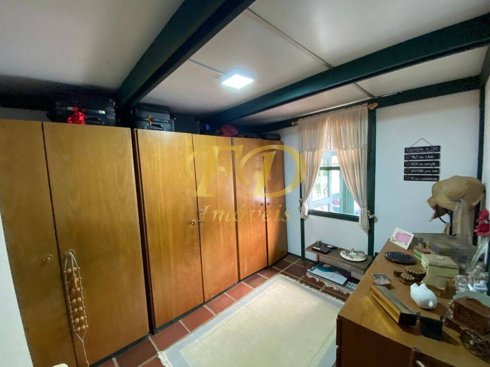 Chácara à venda e aluguel com 5 quartos, 600m² - Foto 3